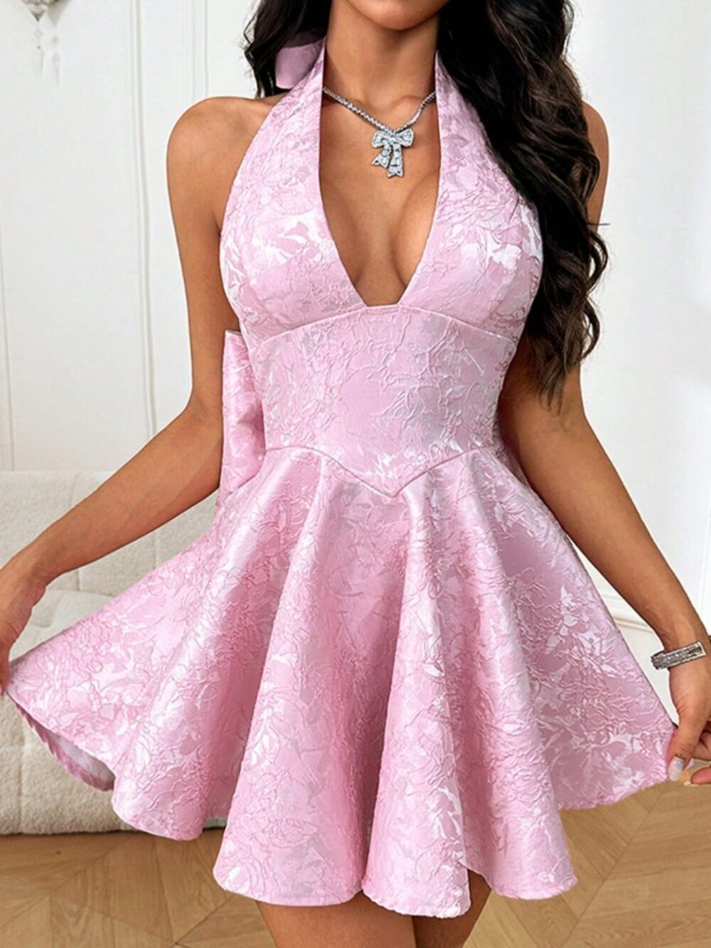 Pink Elegant Women's V-Neck Jacquard A-Line Dress with Bowknot Backless Design